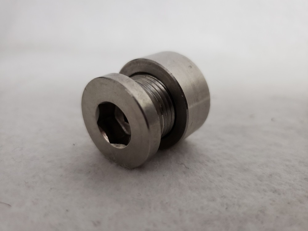 Oxygen Sensor O2 Weld on Stepped Nut & Cap Bung Kit M18*1.5 Thread S1P2