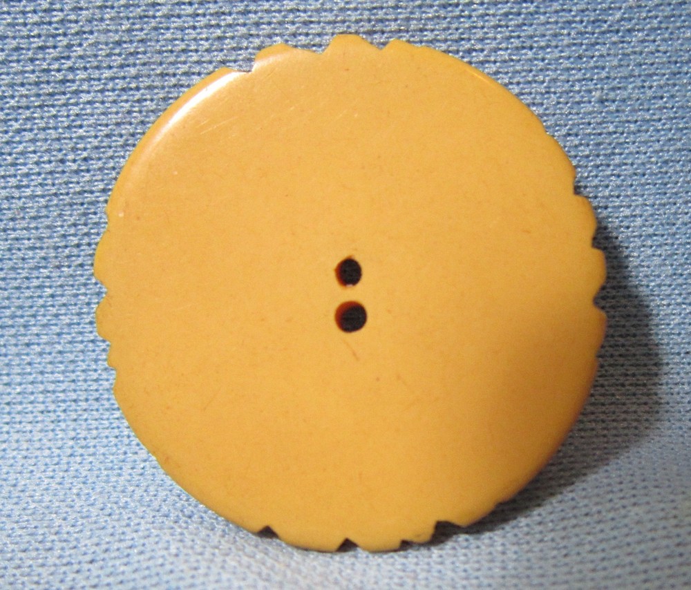 Vintage Ivoroid Celluloid Pressed Design Sewing Button