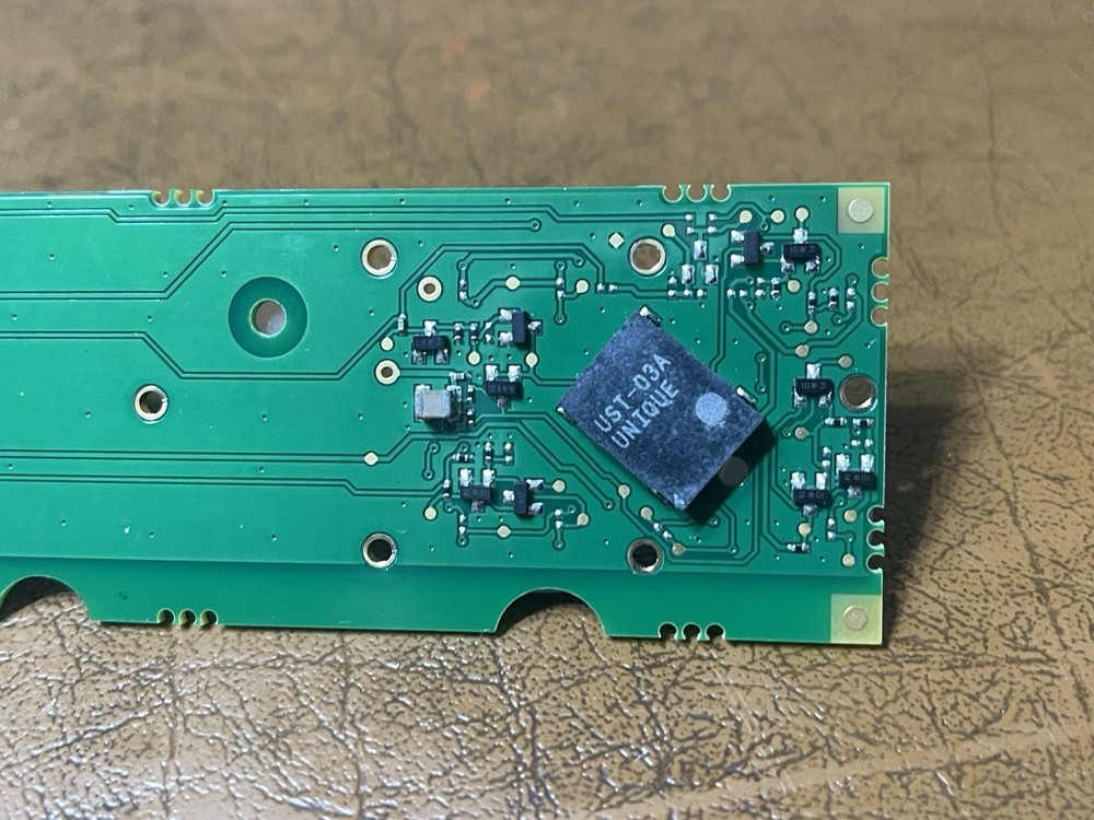 Raymarine E125 Parts - Control Circuit Board