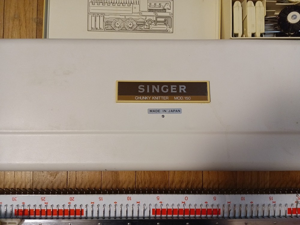Singer Chunky Knitter Knitting Machine Model 150