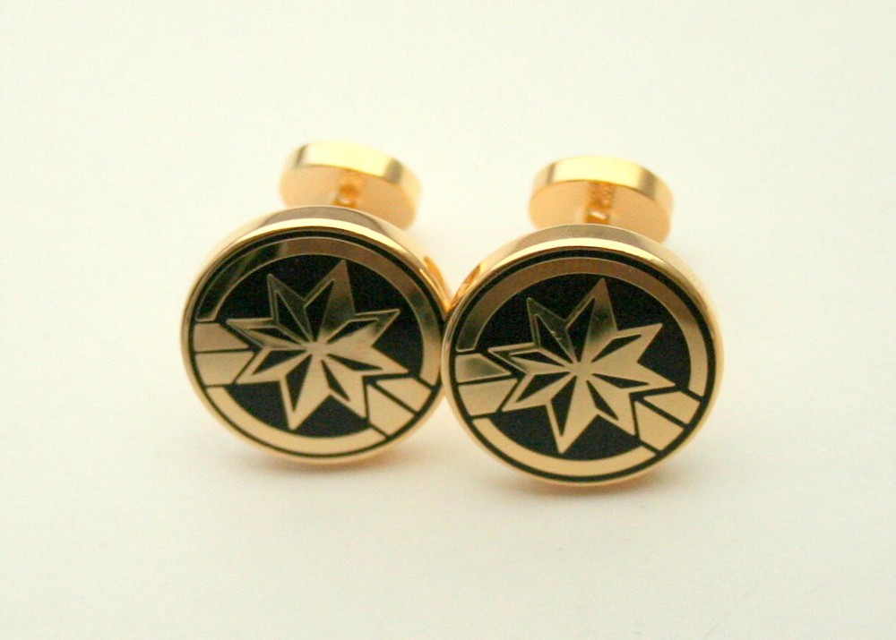 Marvel Comics Classic Captain Marvel Cufflinks New Gift Box