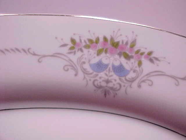 Mikasa Fine China Ursula Pattern 5770 Oval Serving Platter