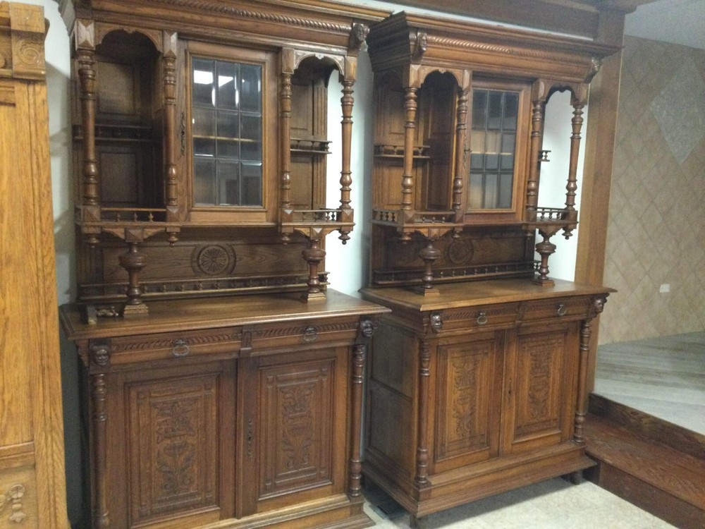 ANTIQUE SOLID OAK EUROPEAN CUBOARDS 1885