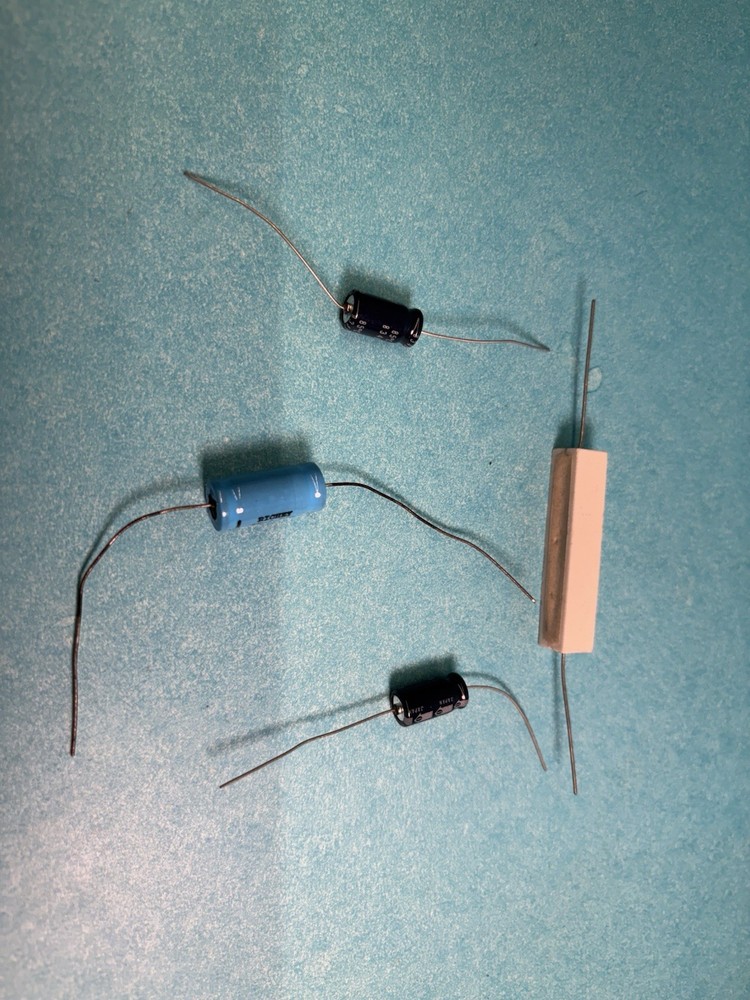 N Scale 4 Resistors 3 Styles