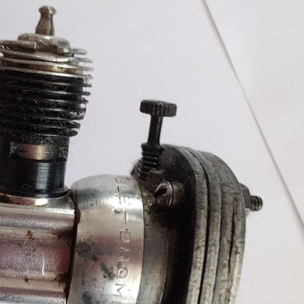 Vintage Cox .049 Babe Bee Model RC Airplane Engine Thimble Drome -Untested-...