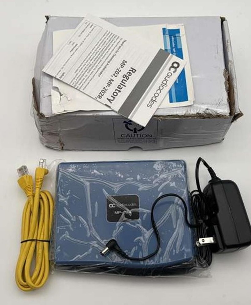 AudioCodes MP-204 4FXS VoIP Gateway – Box Damaged