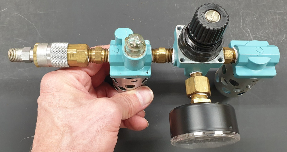 AIR FILTER, REGULATOR, LUBRICATOR, GAUGE, QUICK CONNECT ASSEMBLY