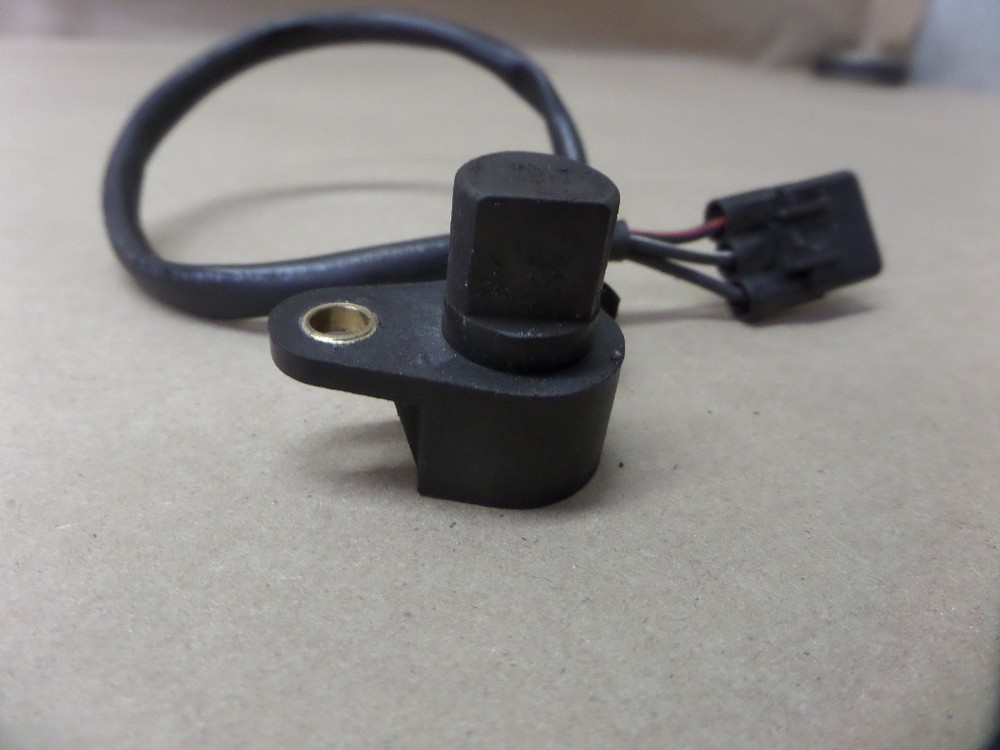 2003 SUZUKI BANDIT 600 GSF600S SPROCKET SPEED SENSOR