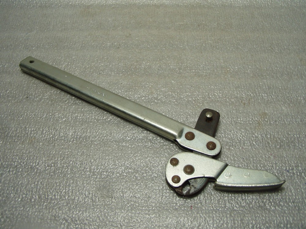Vintage KD Tools No.90 Nail Puller- 11" "PAT APLD FOR"