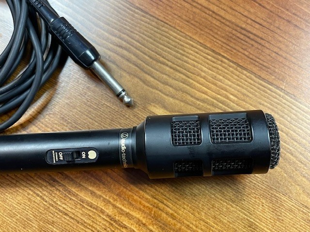 Audio Technica AT9100 Low Impedance Unidirectional Dynamic Microphone