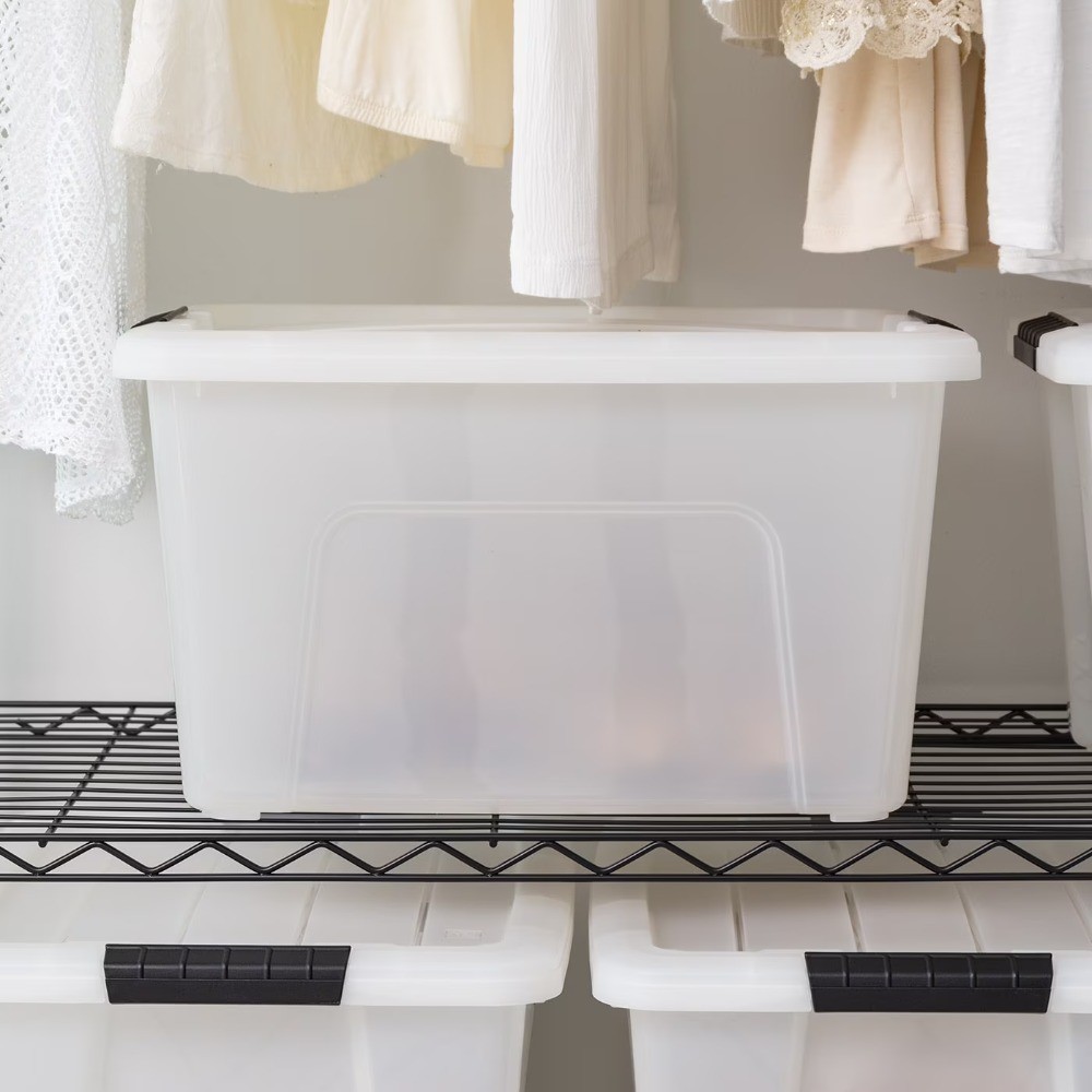 32 Qt. Plastic Storage Bin with Lid, Stackable Storage Containers, Tote