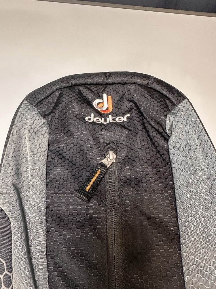 Deuter Hydro Lite 3.0 Hydration Backpack – Insulated Hiking PackPack