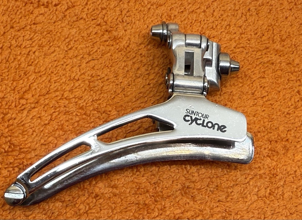 Suntour Cyclone Vintage Front Derailleur Braze-On Bottom Pull