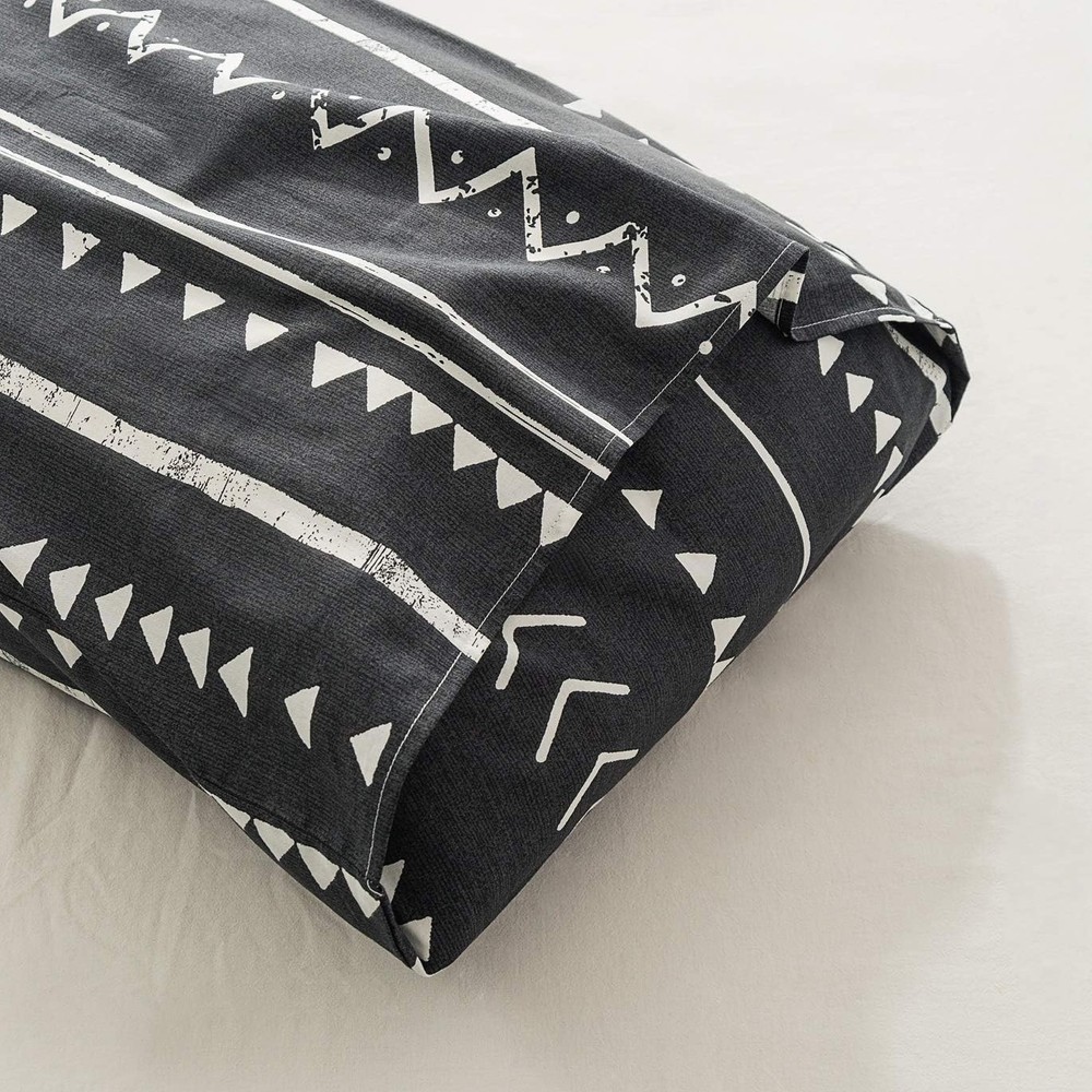 210 Thread Count King Size Pillowcases - Luxurious Black Aztec Design, Set of 2
