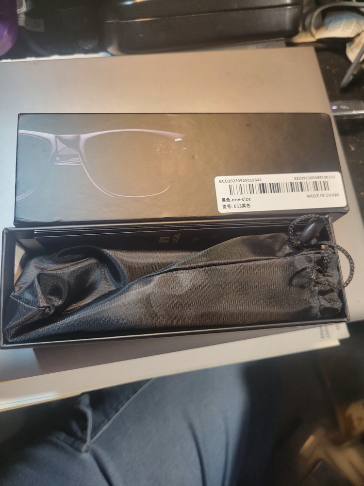 New In Box - Smart Sunglasses wireless bluetooth