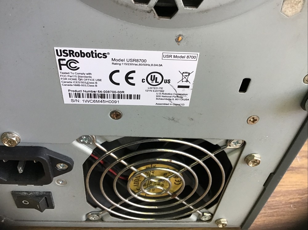 USRobotics USR8700 P/N:64-008700-00R