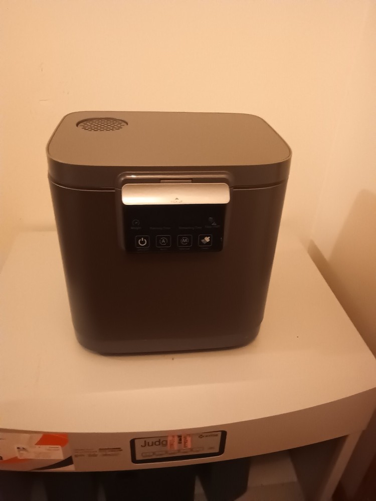 Kitchen waste disposer FC-381 Great condition