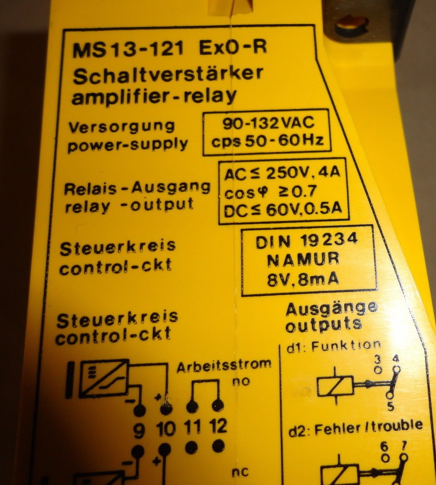 TURCK MS13-121 ExO-R MULTI SAFE RELAY MODULE MS13121ExOR NEW