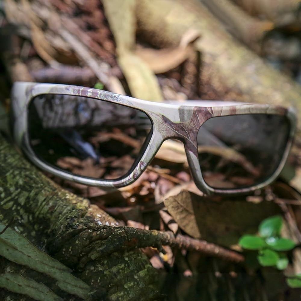 Lightweight Smart Glasses, Voice Control, Water Resistant