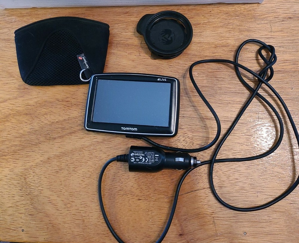 TomTom XL LIVE Car Portable GPS Navigation System Set 4.3" Touch Screen