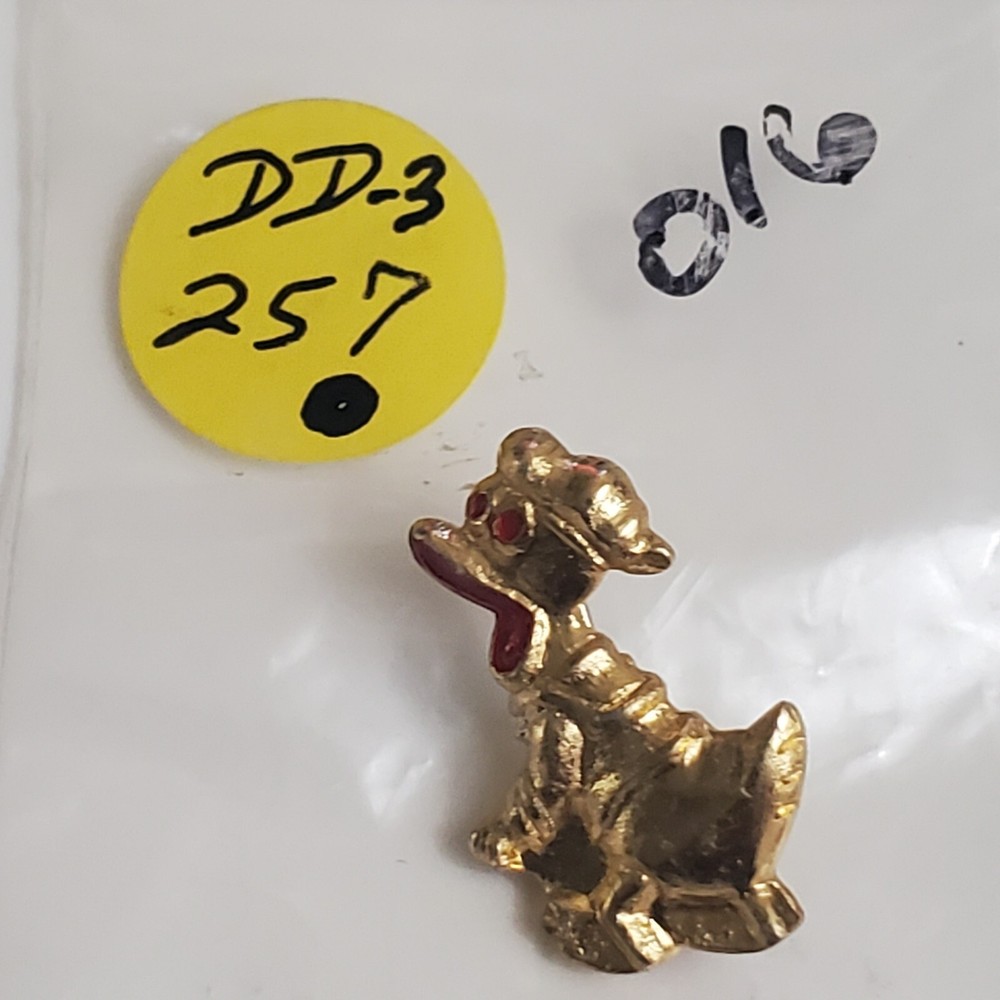 Disney Donald Duck Lapel Pin DD-257