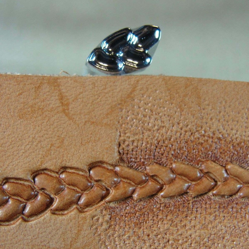 Leather Stamping Tool - D441 Small Double Braid Stamp