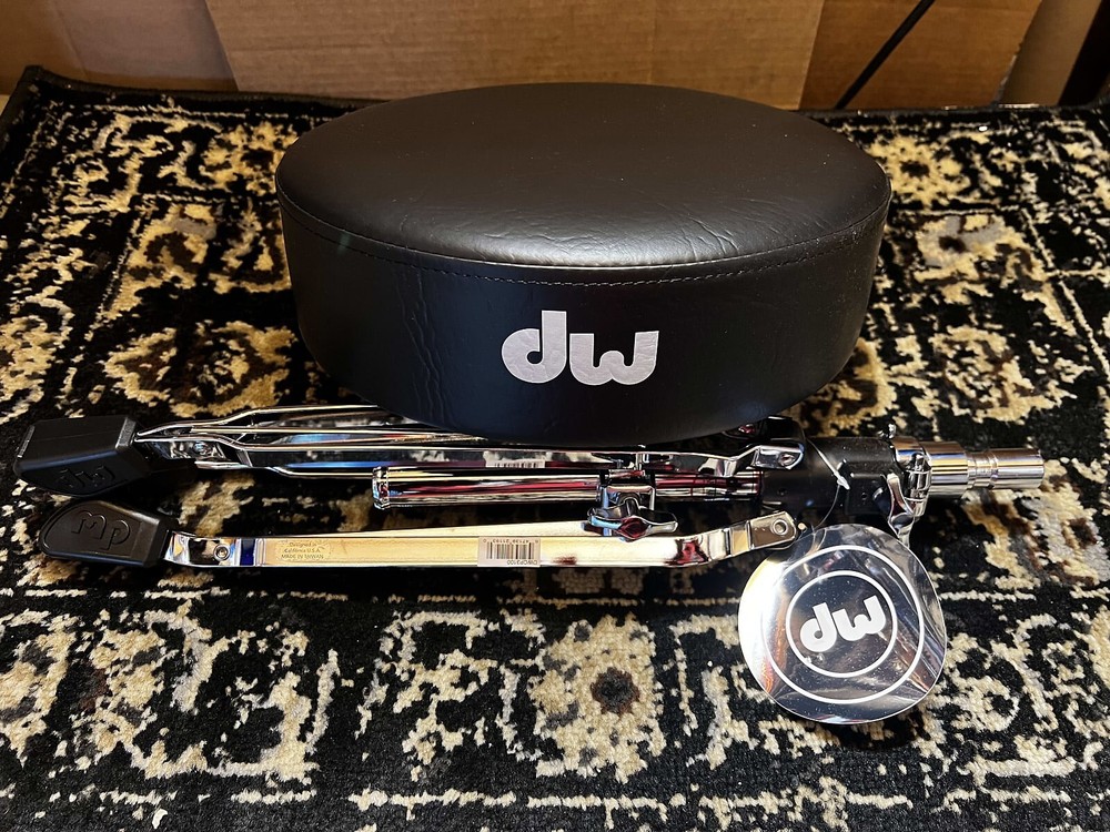 DW DWCP3100 3000 Series Throne