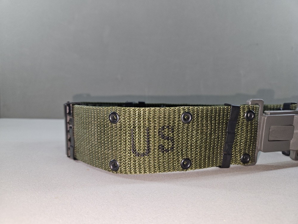 U.S. Military Webb Belt, Size Medium