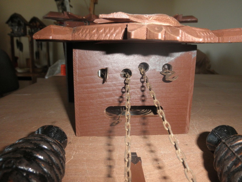 German Black Forest made working Herbert Herr 8 day Cuckoo Clock CK2992