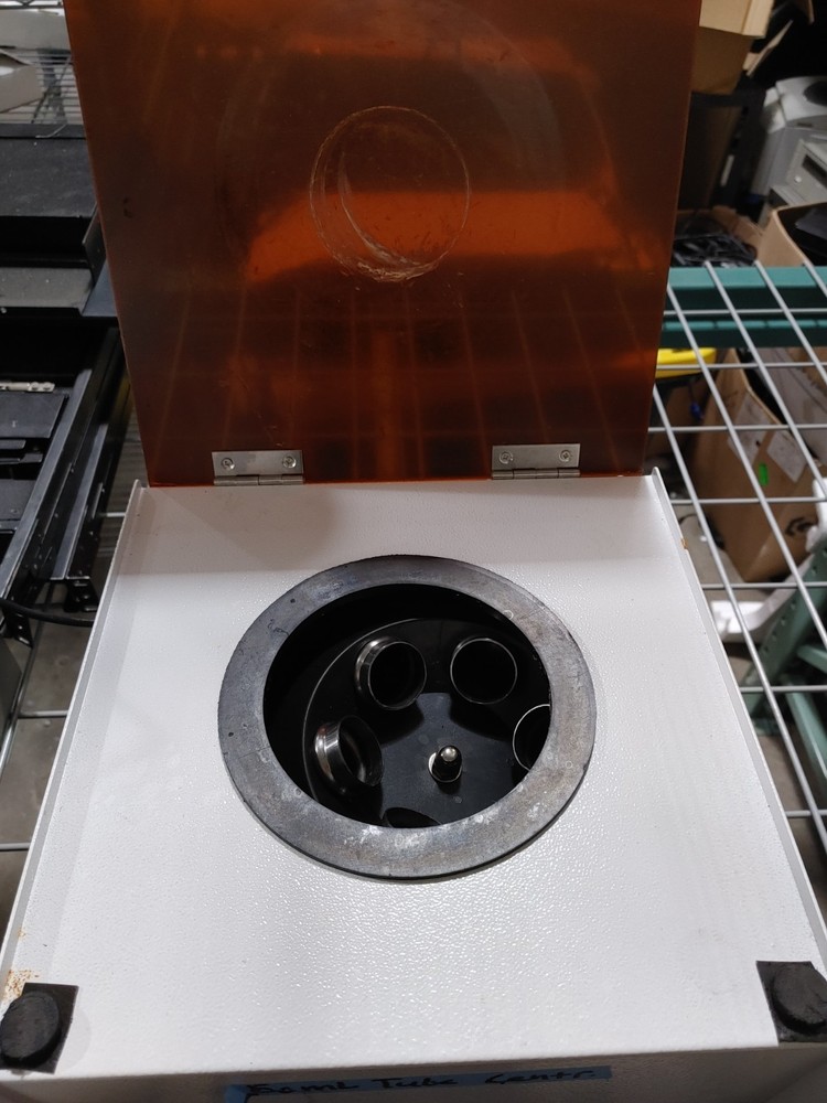 LD-3 Table Top Electronic Centrifuge