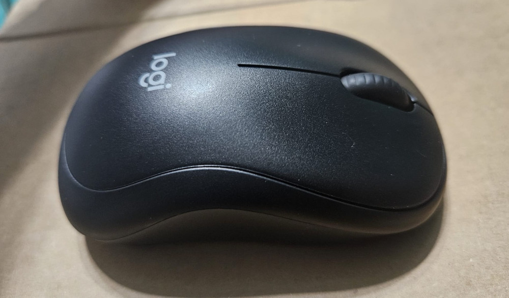 Logitech M240 Silent Bluetooth Mouse, Wireless, Compact, Portable Graphite Black