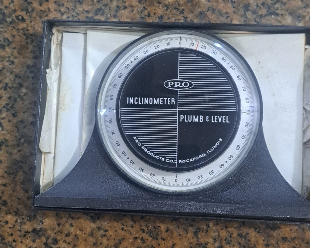 INCLINOMETER vintage protector