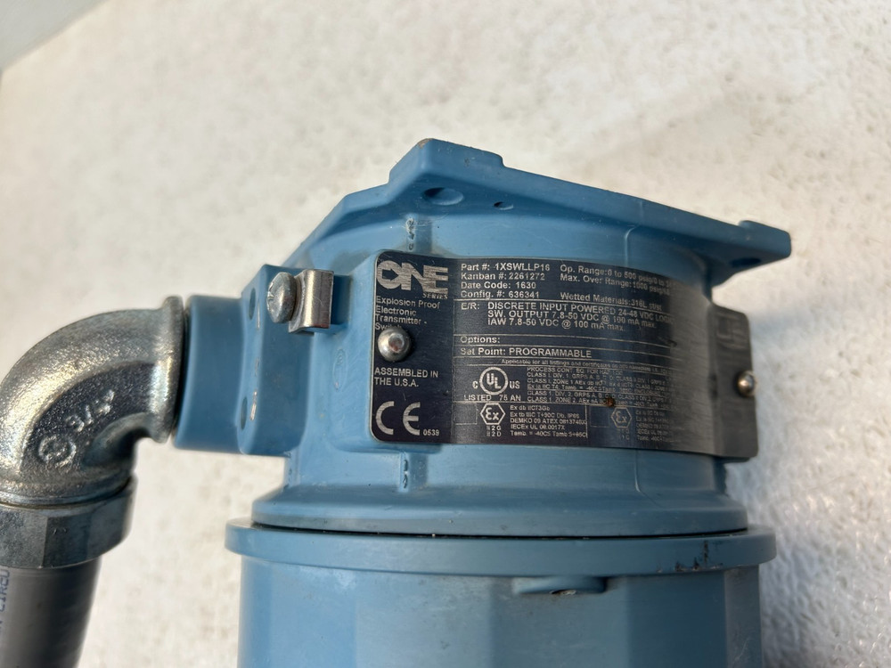 United Electric Controls ONE 1XSWLLP16 Explosion Electronic Transmitter Switch