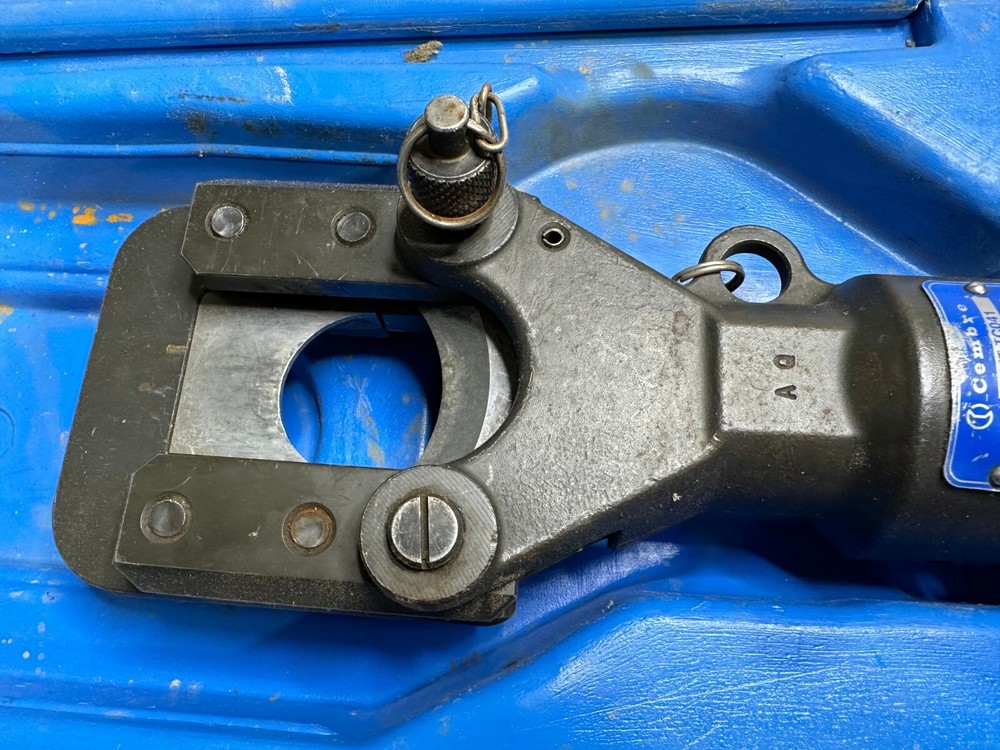 Cembre HT-TC041 Hydraulic Cable Cutting Crimper Tool 40mm