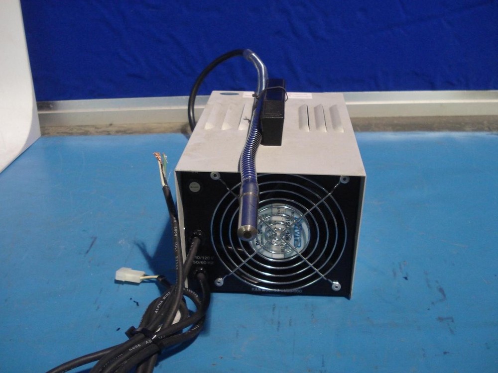 MICROSCOPE OPTICAL LIGHT SOURCE ILLUMINATOR 33700 T5766