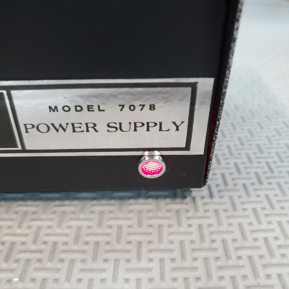 MR. CB Power Supply Model 7078