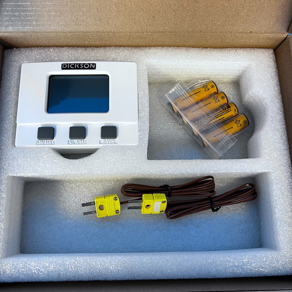 DICKSON SM325 LCD Display Temperature Data Logger -300F to 2000F, 2 type K probe