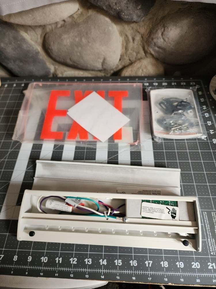 Lightalarm Simplicity Economizer Series Selfpowered Led Edge Lit Exit Sign