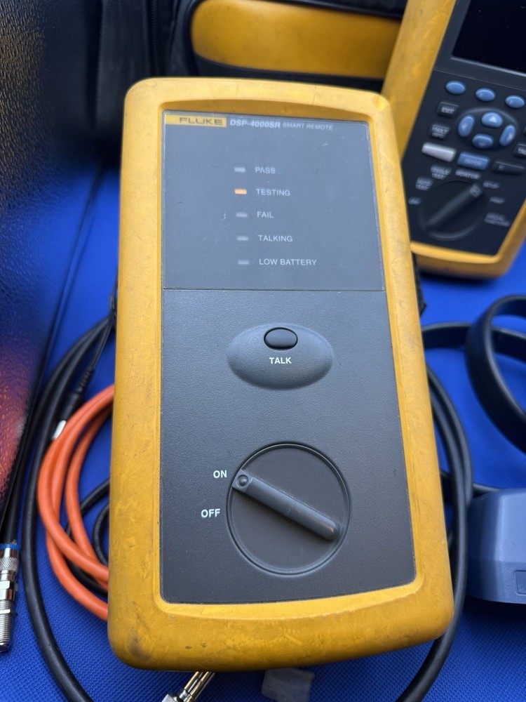 Fluke DSP-4000 Cable Analyzer 4000SR Kit