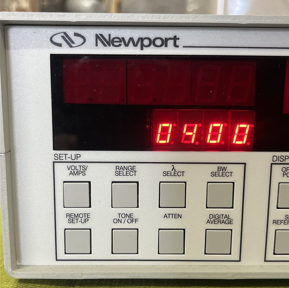 Newport Model: 70310 Optical Power Meter