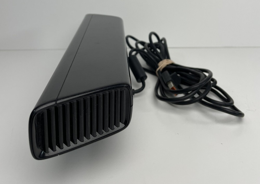Microsoft 1414 Xbox 360 Kinect Sensor Bar - Black + Your Shape Game