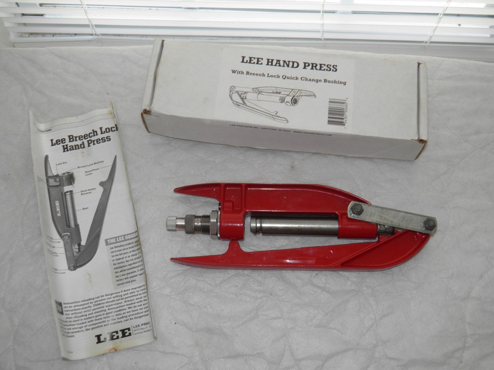 Lee Precision Cast Iron Breach Lock Hand Press - Red