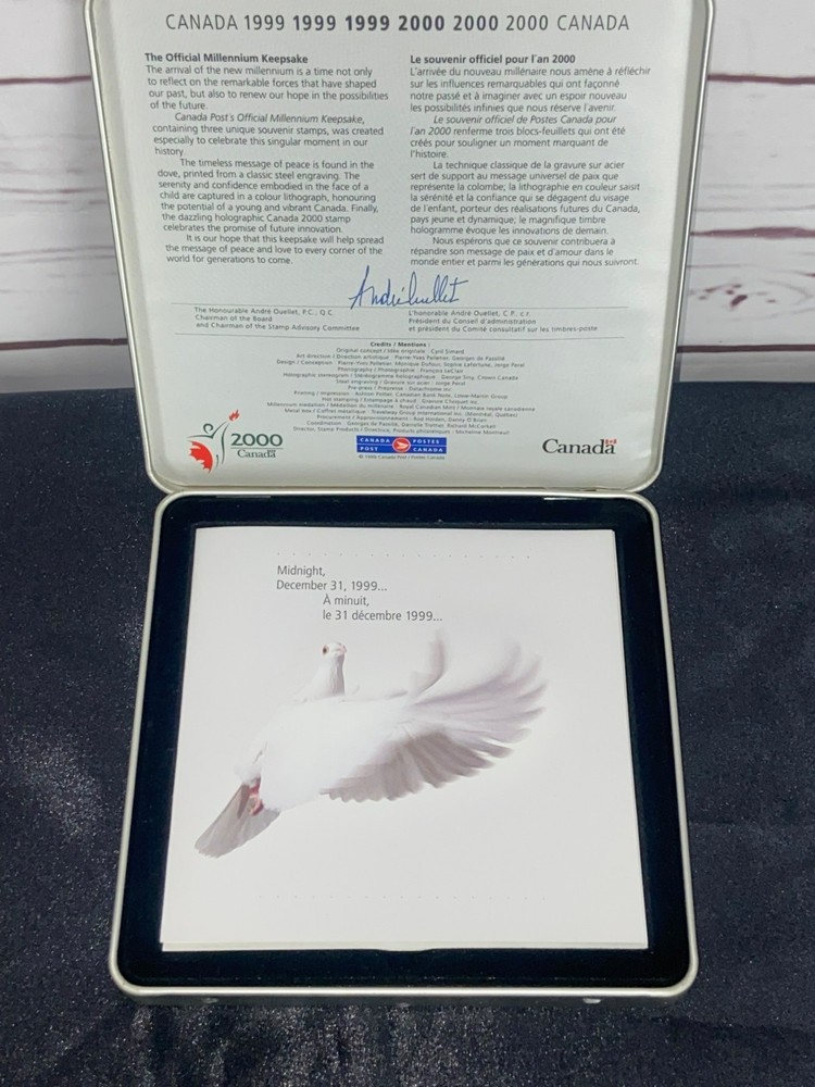 Canada Post Millennium 1999-2000 Canada Stamp set In Keepsake Box