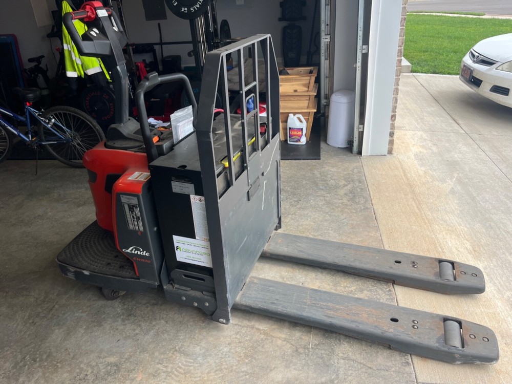linde electric pallet jack