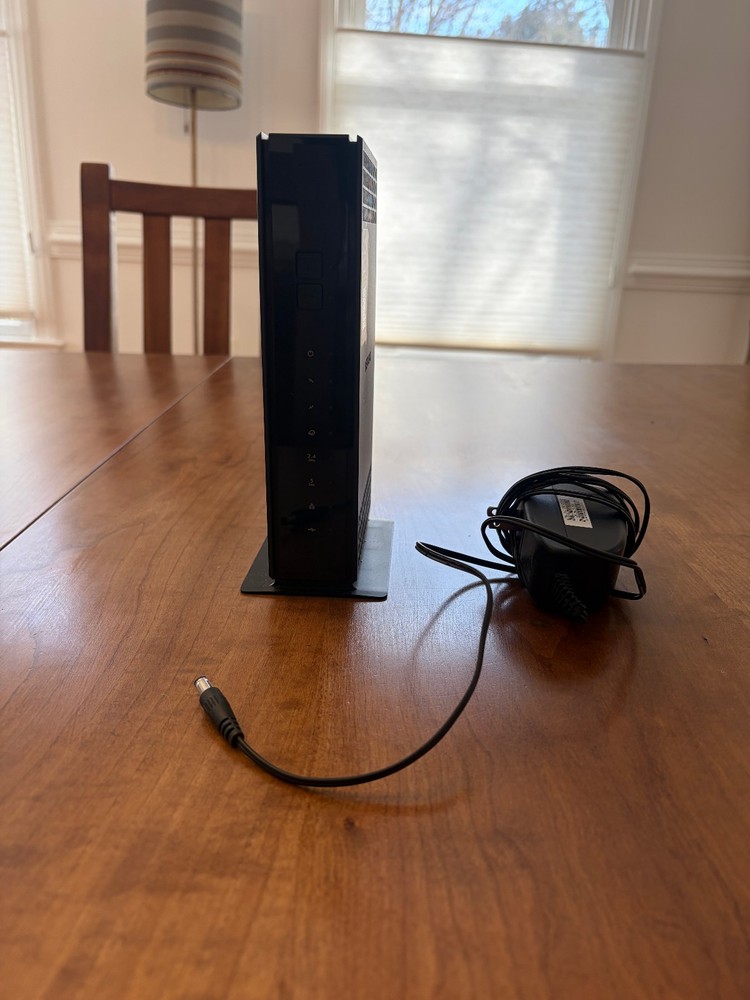 NETGEAR Cable Modem with Built-in WiFi Router (C6230) Missing Original Box