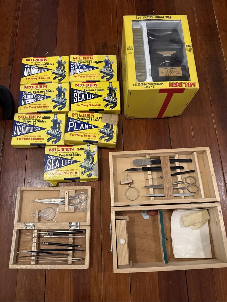 Milben VINTAGE Microscope with 7 Slide Dissecting Specimen Kits & Projector