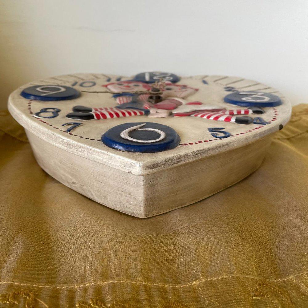 Vintage 1973 Raggedy Ann & Andy Heart Shape Ceramic Wall Clock
