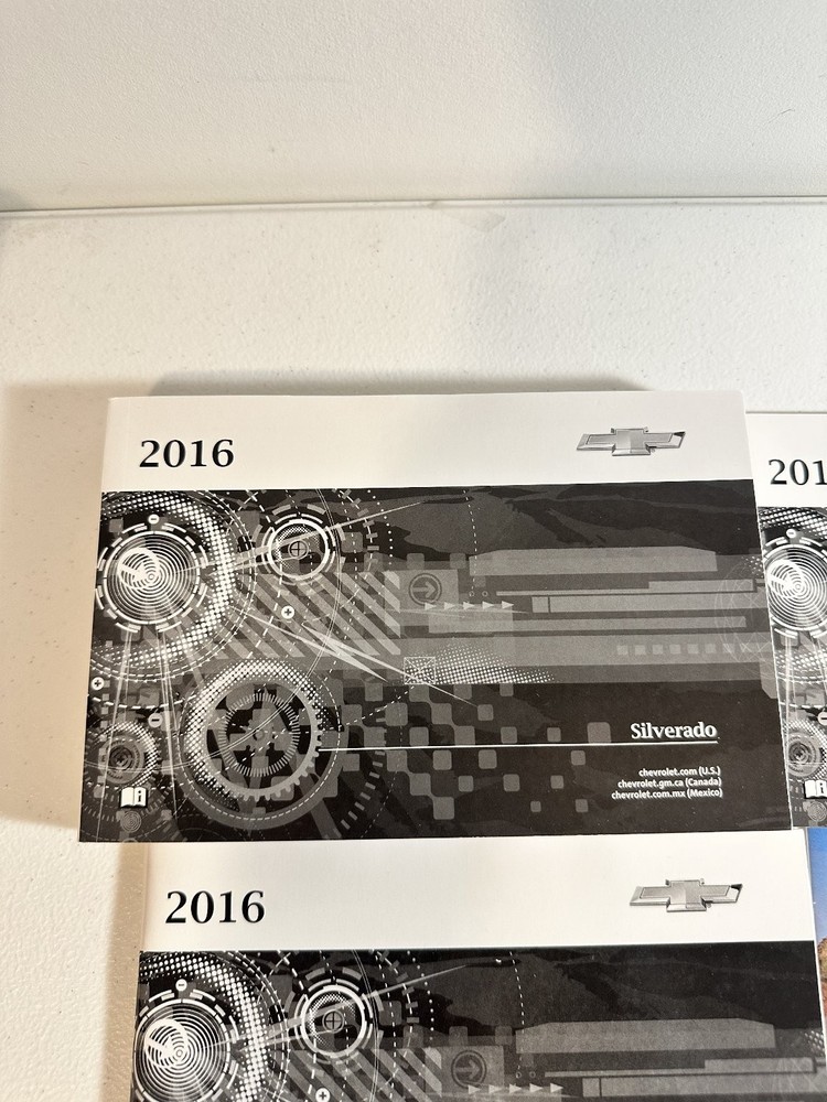 2016 Chevrolet Silverado Owner's Manual Set