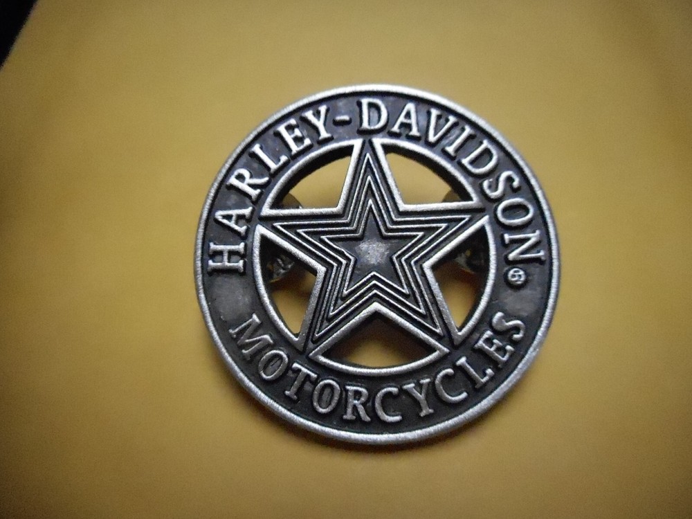 FANTASTIC HARLEY DAVIDSON (((( STAR ))) GREAT PIN PEWTER