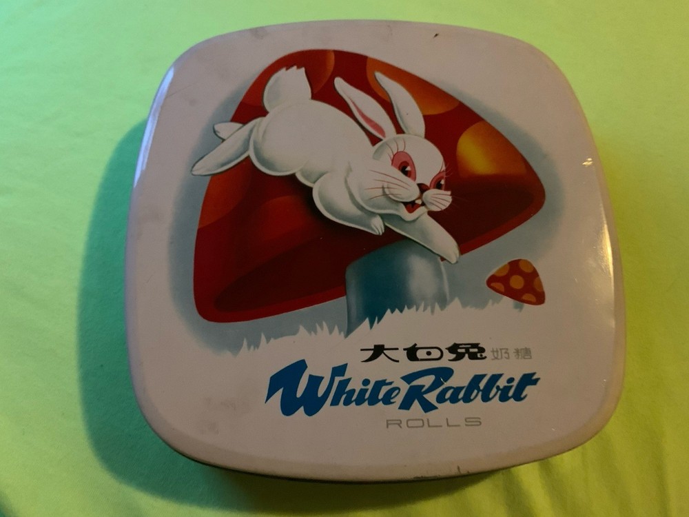 Vintage Chinese Candy Tin.